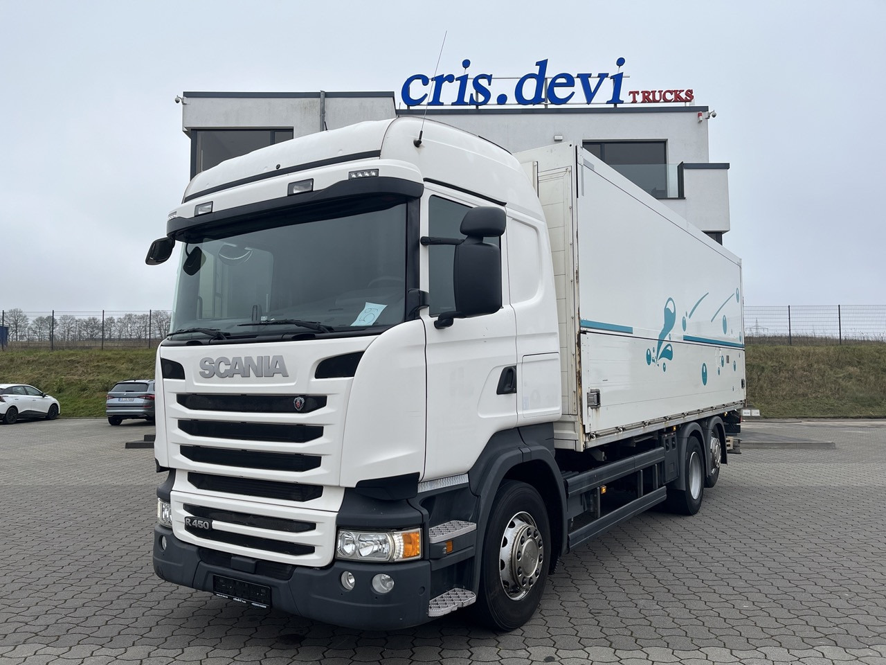 Scania R 450 6x2 Geränke Lenkachse Retarder - شاحنة المشروبات: صورة 1 Scania R 450 6x2 Geränke Lenkachse Retarder - شاحنة المشروبات: صورة 1