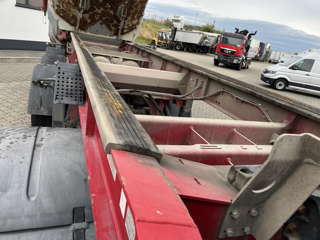 Schwarzmüller SK Kippauflieger Stahlmulde Liftachse - قلابة نصف مقطورة نصف مقطورة قلابة: صورة 3 Schwarzmüller SK Kippauflieger Stahlmulde Liftachse - قلابة نصف مقطورة نصف مقطورة قلابة: صورة 3