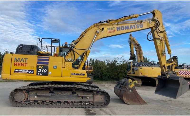 Komatsu PC210LCI-11E0 - حفار زحاف: صورة 5 Komatsu PC210LCI-11E0 - حفار زحاف: صورة 5