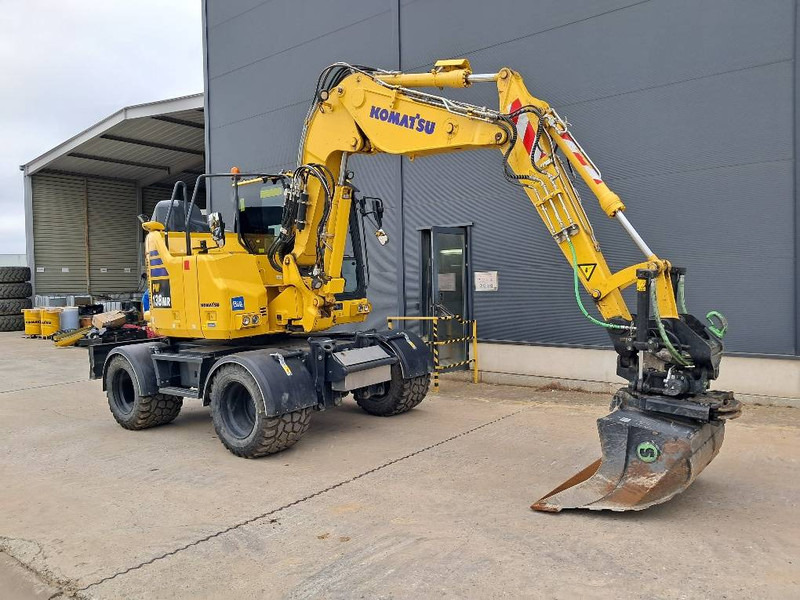 Komatsu PW138MR-11E0 - حفارة دولاب: صورة 1 Komatsu PW138MR-11E0 - حفارة دولاب: صورة 1