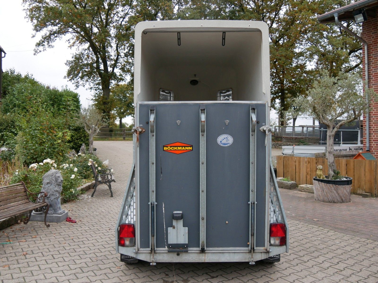 Böckmann Uno - مقطورة نقل المواشي: صورة 2 Böckmann Uno - مقطورة نقل المواشي: صورة 2