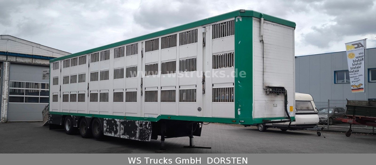Menke-Janzen 3 Stock , Lenkachse , Hubdach - نصف مقطورة لنقل الحيوانات: صورة 2 Menke-Janzen 3 Stock , Lenkachse , Hubdach - نصف مقطورة لنقل الحيوانات: صورة 2