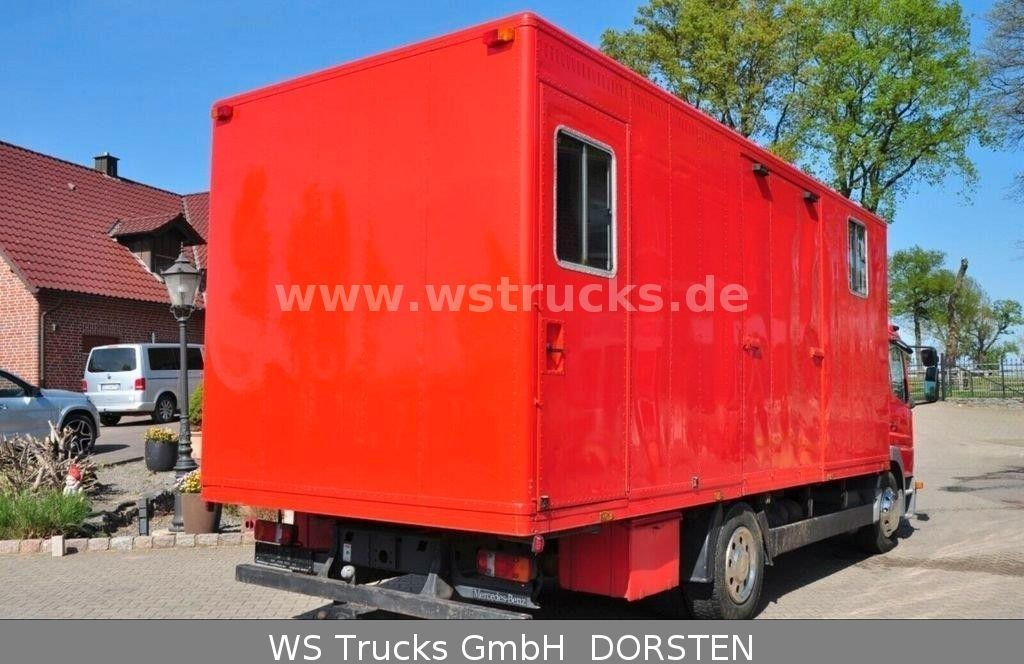Mercedes-Benz 1224 EURO. 3 - شاحنة نقل خيل: صورة 5 Mercedes-Benz 1224 EURO. 3 - شاحنة نقل خيل: صورة 5