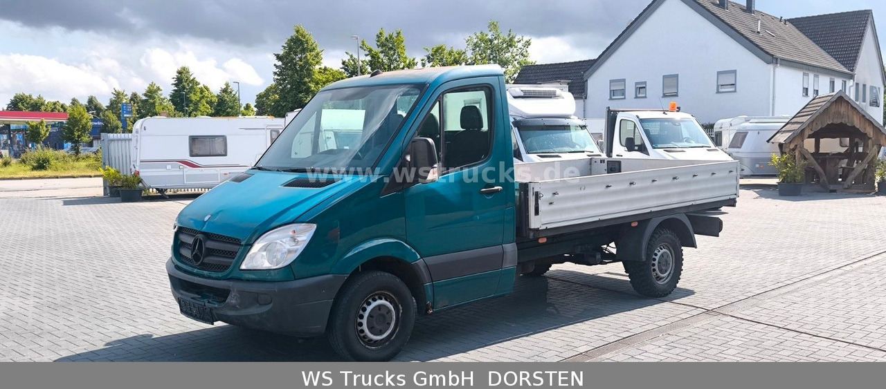 Mercedes-Benz Sprinter II Pritsche215 CDI - شاحنة مفتوحة: صورة 1 Mercedes-Benz Sprinter II Pritsche215 CDI - شاحنة مفتوحة: صورة 1