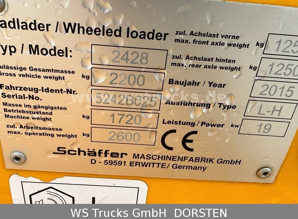 Schäffer 2428 SLT Fahrerschutzkabine , Gabel , Schaufel - اللودر بعجل: صورة 4 Schäffer 2428 SLT Fahrerschutzkabine , Gabel , Schaufel - اللودر بعجل: صورة 4