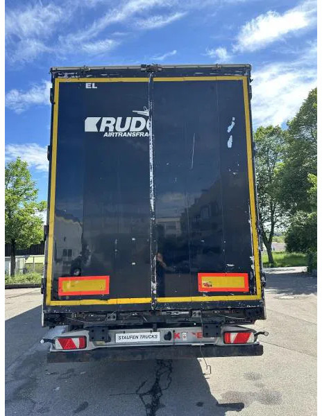 Kögel MEGA Tautliner mit ROLLENBETT Flughafentr. MEGA Tautliner mit ROLLENBETT Flughafentr. - نصف مقطورة صندوق مغلق: صورة 4 Kögel MEGA Tautliner mit ROLLENBETT Flughafentr. MEGA Tautliner mit ROLLENBETT Flughafentr. - نصف مقطورة صندوق مغلق: صورة 4