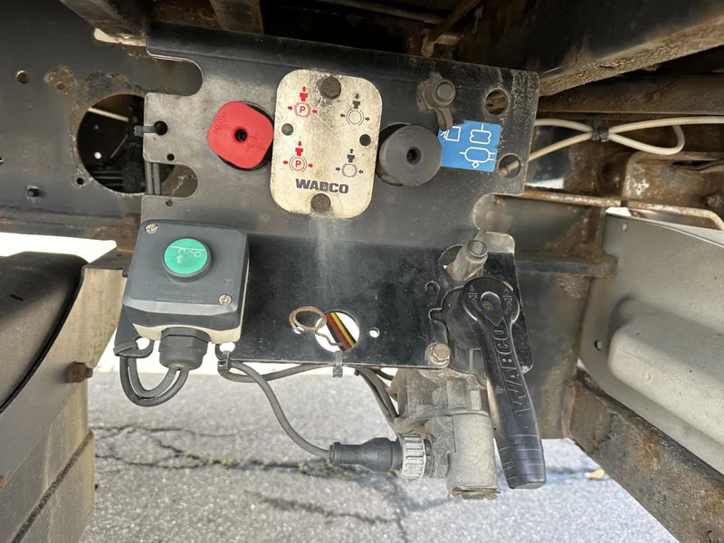 جديدة نصف مقطورة صندوق مغلق Kögel MEGA Tautliner mit ROLLENBETT Flughafentr. MEGA Tautliner mit ROLLENBETT Flughafentr.: صورة 13