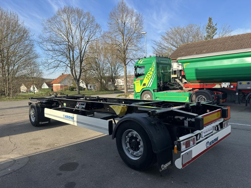 Krone 10 x Jumbo Lafette deutsche Anh. TÜV NEU! 10 x Jumbo Lafette deutsche Anh. TÜV NEU! - مقطورة نقل الحاويات: صورة 3 Krone 10 x Jumbo Lafette deutsche Anh. TÜV NEU! 10 x Jumbo Lafette deutsche Anh. TÜV NEU! - مقطورة نقل الحاويات: صورة 3