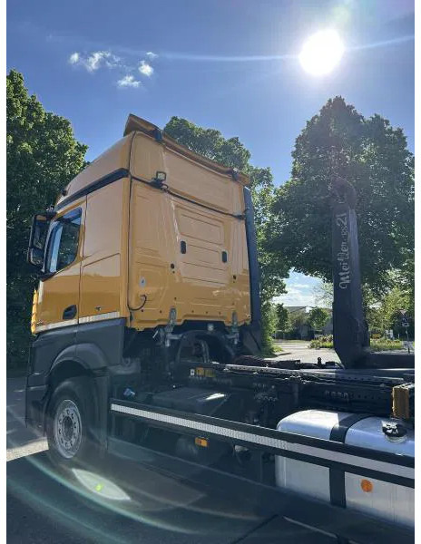 Mercedes-Benz Actros 2645 6x2 ABROLLER Lenk/Lift MEILLER 2170 Intarder - شاحنة ذات خطاف: صورة 4 Mercedes-Benz Actros 2645 6x2 ABROLLER Lenk/Lift MEILLER 2170 Intarder - شاحنة ذات خطاف: صورة 4