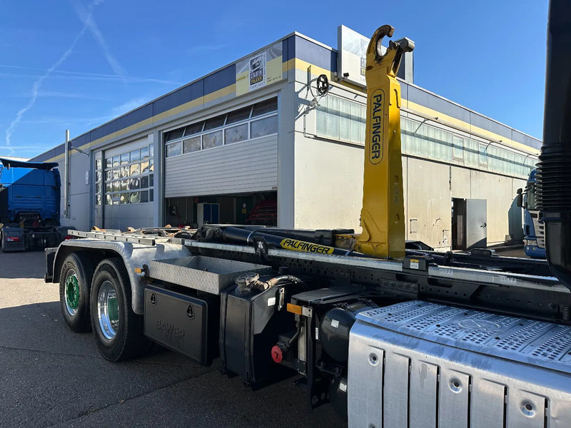 Mercedes-Benz Arocs 2551 6X4*HAD*Abroller *Palfinger*Euro6D*Intarder - شاحنة ذات خطاف: صورة 4 Mercedes-Benz Arocs 2551 6X4*HAD*Abroller *Palfinger*Euro6D*Intarder - شاحنة ذات خطاف: صورة 4