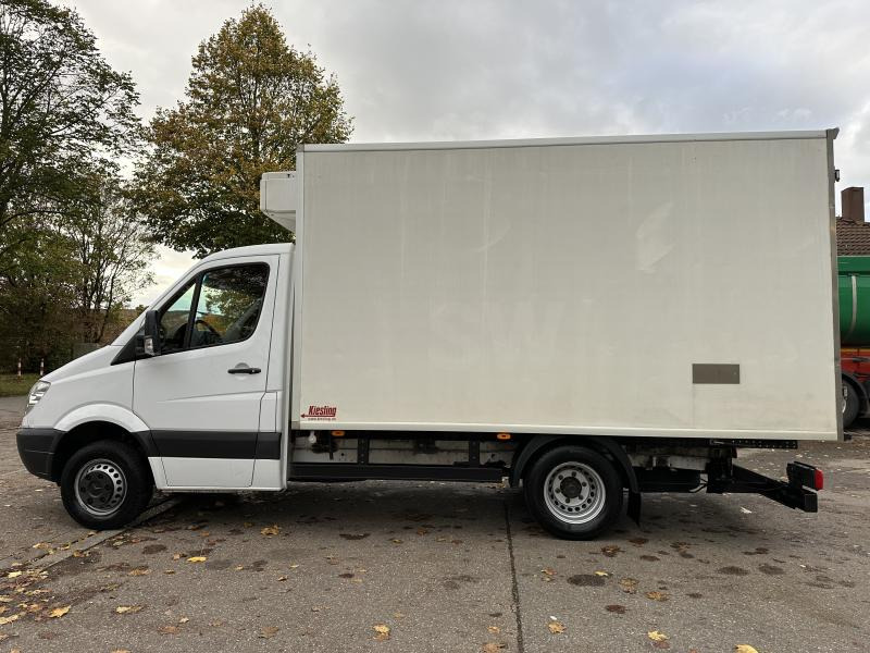 Mercedes Sprinter 516 luftgef*Tiefkühl*Bi-Temp*EEV*5 Tonner - شاحنة مُبرّدة للتوصيل: صورة 3 Mercedes Sprinter 516 luftgef*Tiefkühl*Bi-Temp*EEV*5 Tonner - شاحنة مُبرّدة للتوصيل: صورة 3