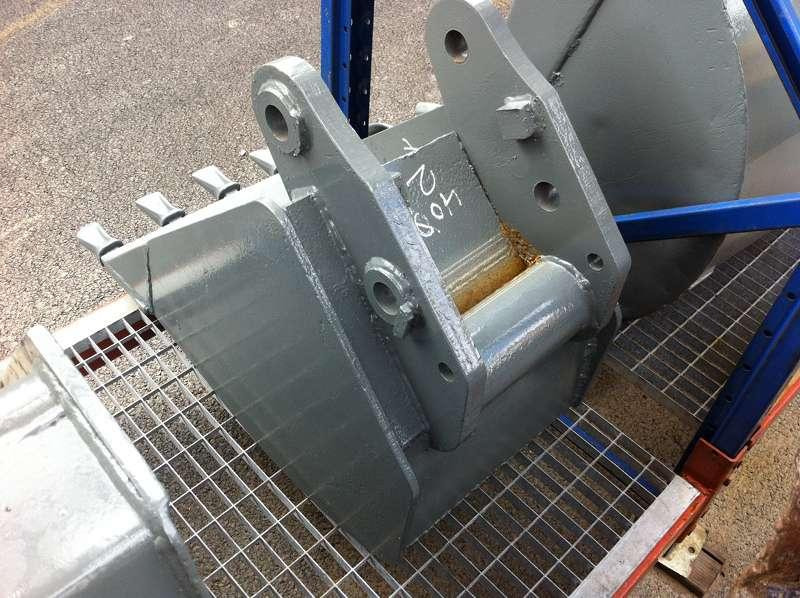 450 MM - بكت حفار: صورة 2 450 MM - بكت حفار: صورة 2