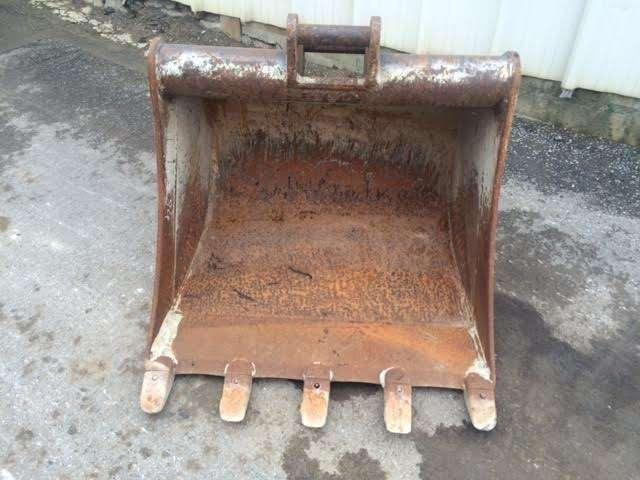 880mm - Axes 45 - بكت حفار: صورة 3 880mm - Axes 45 - بكت حفار: صورة 3