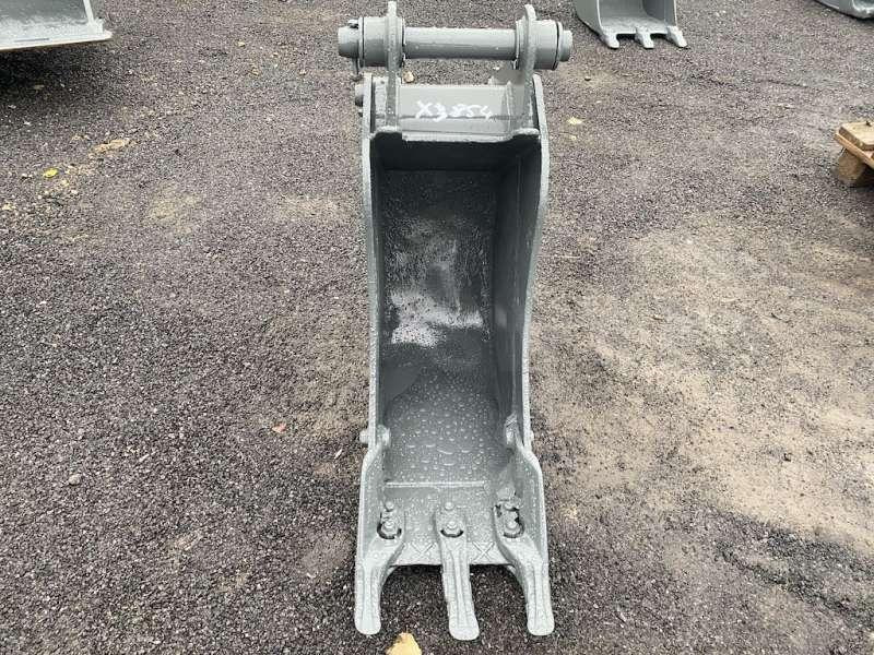 JCB 320mm - 3CX - بكت حفار - آلات البناء: صورة 3 JCB 320mm - 3CX - بكت حفار - آلات البناء: صورة 3