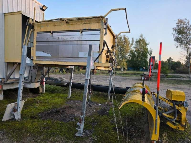 SALEUSE + LAME A NEIGE - كاسحة ثلوج, مفرشة الرمل/ الملح: صورة 2 SALEUSE + LAME A NEIGE - كاسحة ثلوج, مفرشة الرمل/ الملح: صورة 2