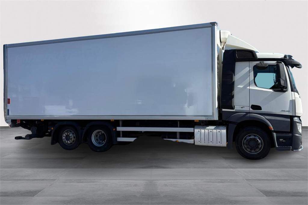 Mercedes-Benz ACTROS 2545L 8,4m KSA-kori - شاحنة مقفلة: صورة 4 Mercedes-Benz ACTROS 2545L 8,4m KSA-kori - شاحنة مقفلة: صورة 4