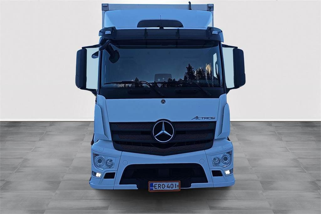 Mercedes-Benz ACTROS 5 1832 LNR 4x2 8,5n Fokor Ksa-umpikori - شاحنة مقفلة: صورة 2 Mercedes-Benz ACTROS 5 1832 LNR 4x2 8,5n Fokor Ksa-umpikori - شاحنة مقفلة: صورة 2