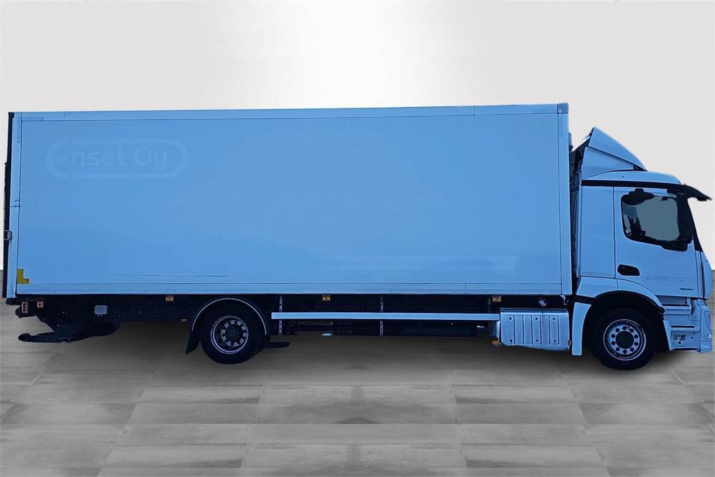 Mercedes-Benz ACTROS 5 1832 LNR 4x2 8,5n Fokor Ksa-umpikori - شاحنة مقفلة: صورة 4 Mercedes-Benz ACTROS 5 1832 LNR 4x2 8,5n Fokor Ksa-umpikori - شاحنة مقفلة: صورة 4