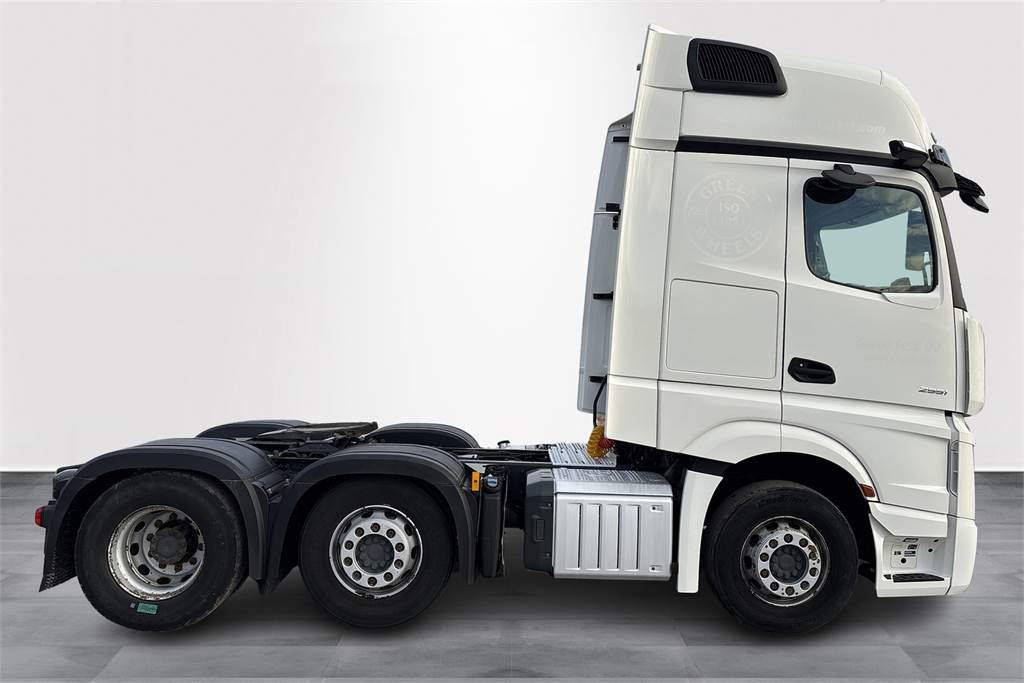 Mercedes-Benz ACTROS 5 2551 LS 6x2 - وحدة جر: صورة 4 Mercedes-Benz ACTROS 5 2551 LS 6x2 - وحدة جر: صورة 4