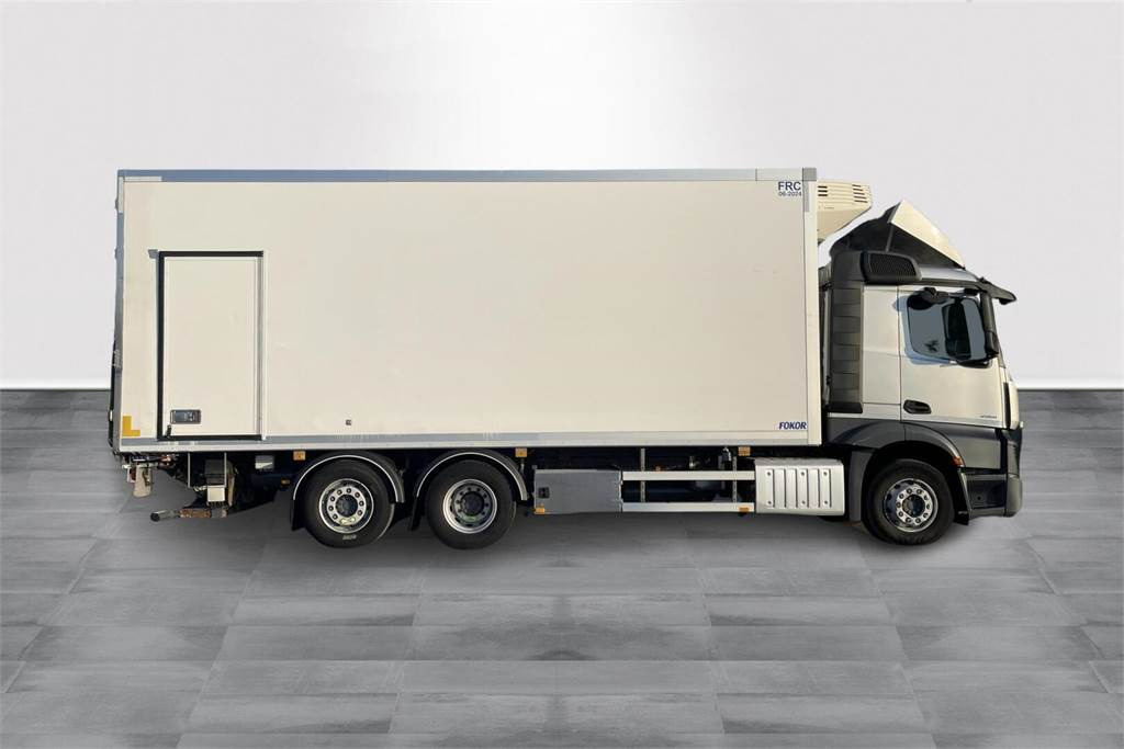 Mercedes-Benz ACTROS L 2551 6x2 FRC 06/2027 - شاحنة صندوق متساوي: صورة 4 Mercedes-Benz ACTROS L 2551 6x2 FRC 06/2027 - شاحنة صندوق متساوي: صورة 4