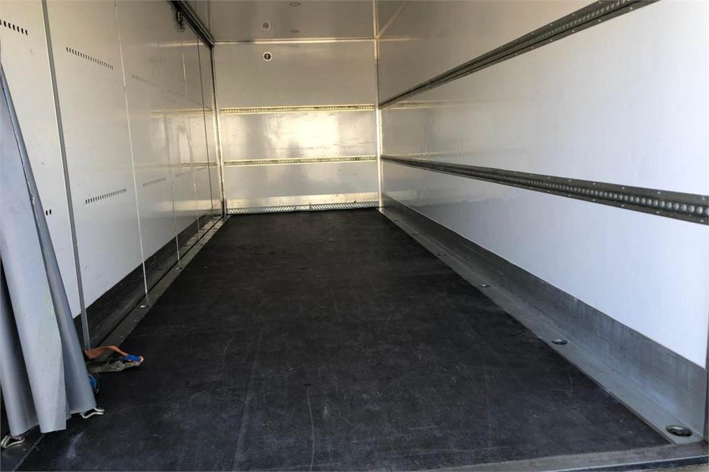 وحدة جر Mercedes-Benz ATEGO 1524 L 4x2 7,65m Fokor Ksa-umpikori: صورة 6