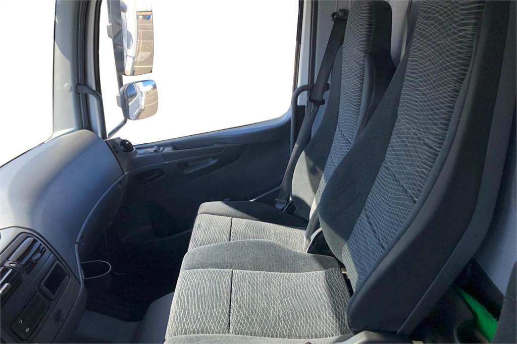 وحدة جر Mercedes-Benz ATEGO 1524 L 4x2 7,65m Fokor Ksa-umpikori: صورة 15