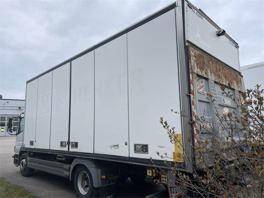 شاحنة مقفلة Mercedes-Benz ATEGO 1524L/42: صورة 6