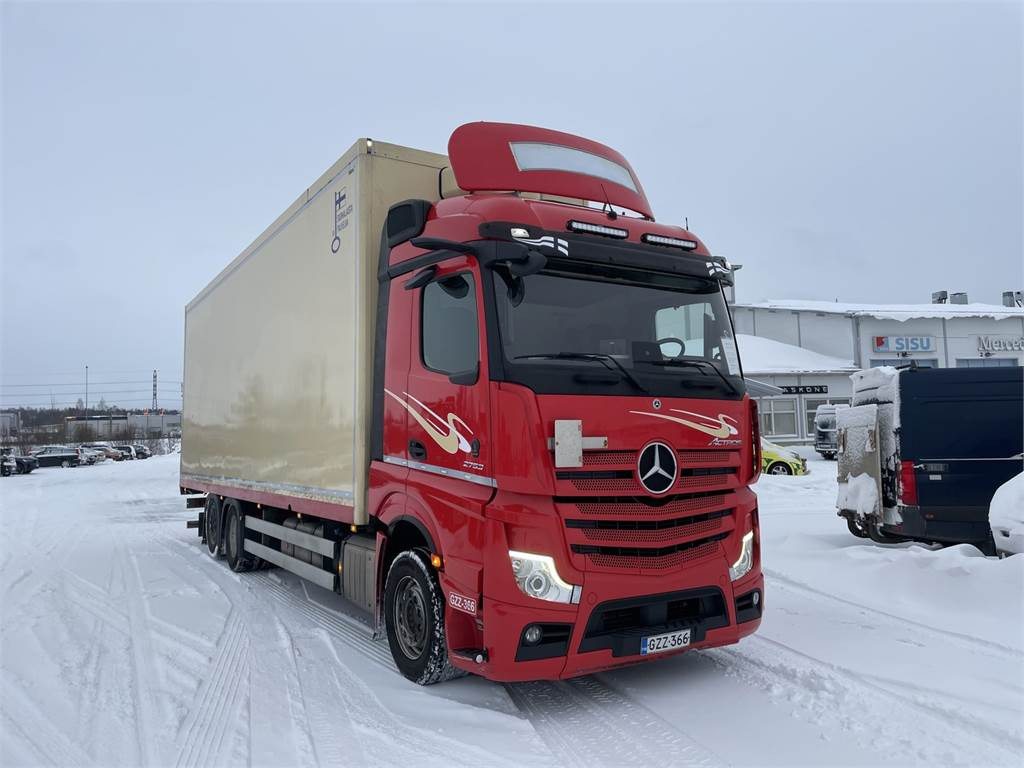 Mercedes-Benz Actros 5L 2553L Piako KSA rahtikori 9,5M - شاحنة مقفلة: صورة 2 Mercedes-Benz Actros 5L 2553L Piako KSA rahtikori 9,5M - شاحنة مقفلة: صورة 2