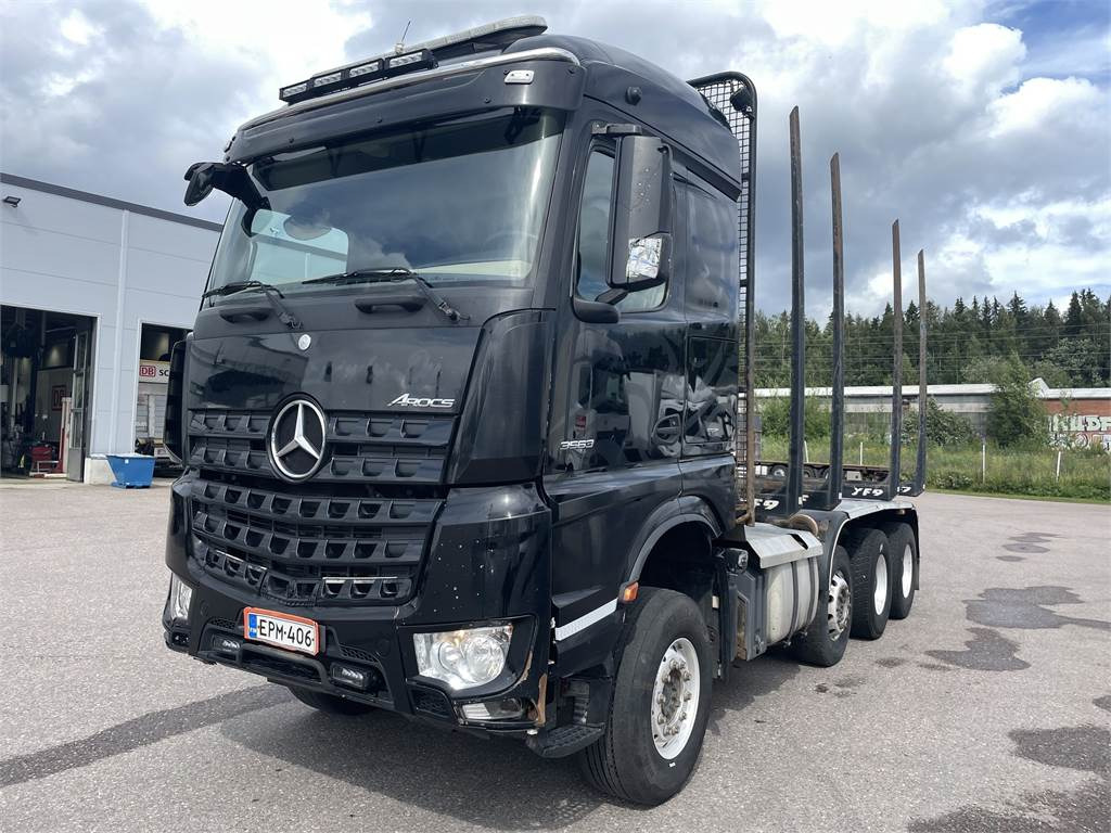 Mercedes-Benz Arocs 3563-8x4 - شاحنة قطع الأشجار: صورة 1 Mercedes-Benz Arocs 3563-8x4 - شاحنة قطع الأشجار: صورة 1
