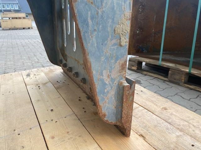 VTN (12005500) 0.80 m Greifer / grabber MD 140 - كُلَّاب - آلات البناء: صورة 5 VTN (12005500) 0.80 m Greifer / grabber MD 140 - كُلَّاب - آلات البناء: صورة 5