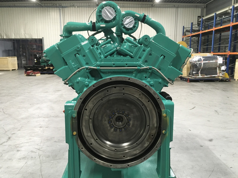 Cummins KTA50-G3 RECONDITIONED - آلات البناء: صورة 4 Cummins KTA50-G3 RECONDITIONED - آلات البناء: صورة 4