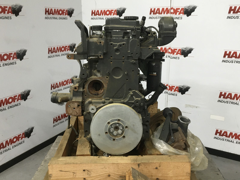 Iveco F4HE0684J*D FOR PARTS - آلات البناء: صورة 3 Iveco F4HE0684J*D FOR PARTS - آلات البناء: صورة 3