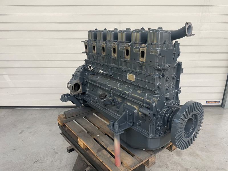 Mitsubishi 6D24-TCE2 LONG-BLOCK - آلات البناء: صورة 4 Mitsubishi 6D24-TCE2 LONG-BLOCK - آلات البناء: صورة 4