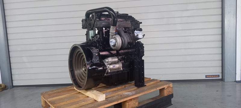Perkins 1104A-44T RECONDITIONED - آلات البناء: صورة 1 Perkins 1104A-44T RECONDITIONED - آلات البناء: صورة 1