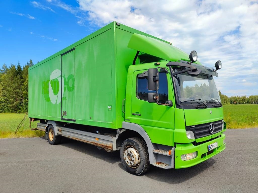 Mercedes-Benz Atego 1224  - شاحنة مقفلة: صورة 2 Mercedes-Benz Atego 1224  - شاحنة مقفلة: صورة 2