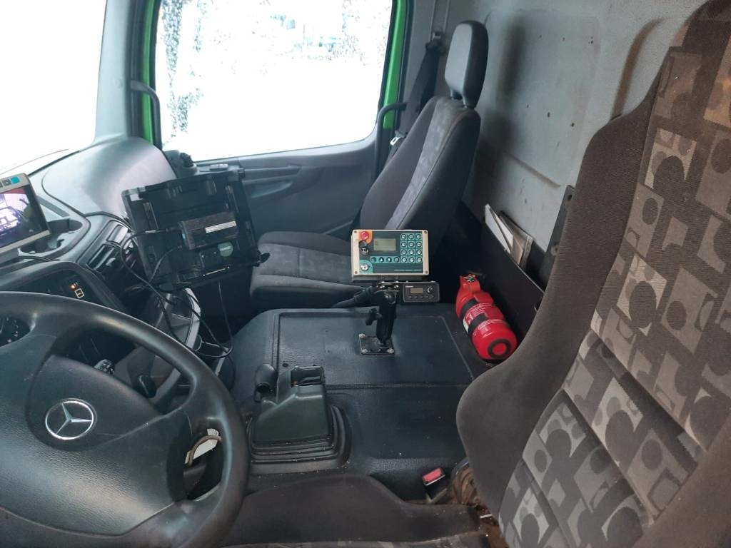 شاحنة النفايات Mercedes-Benz Axor 2533: صورة 7 شاحنة النفايات Mercedes-Benz Axor 2533: صورة 7
