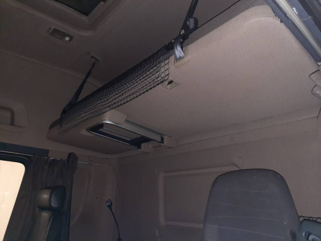 وحدة جر Scania R 560: صورة 7