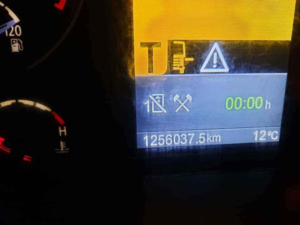 وحدة جر Scania R 560: صورة 6