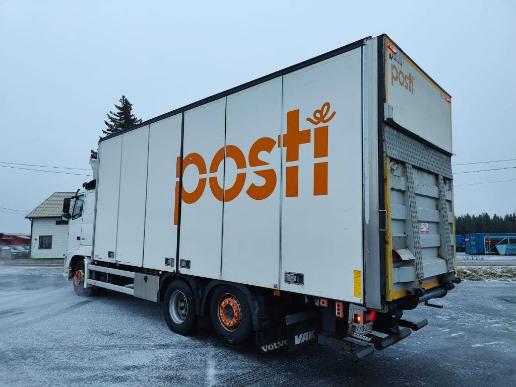 Volvo FH 13 - شاحنة مقفلة: صورة 3 Volvo FH 13 - شاحنة مقفلة: صورة 3