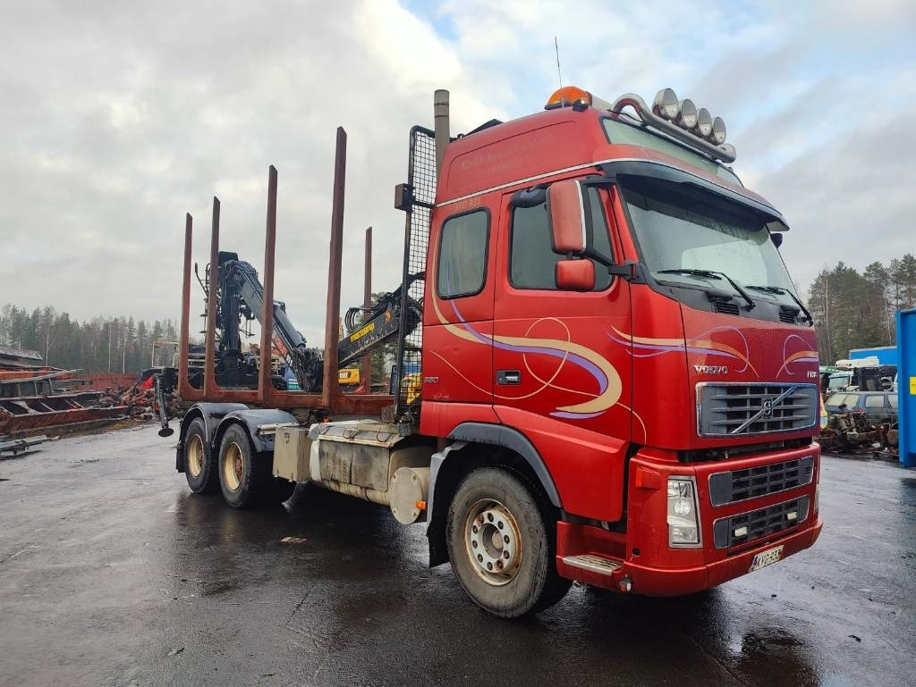 Volvo FH 16 - شاحنة قطع الأشجار: صورة 2 Volvo FH 16 - شاحنة قطع الأشجار: صورة 2