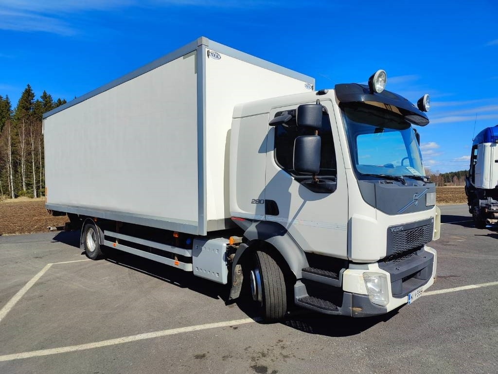 Volvo FL 280 - شاحنة مقفلة: صورة 2 Volvo FL 280 - شاحنة مقفلة: صورة 2