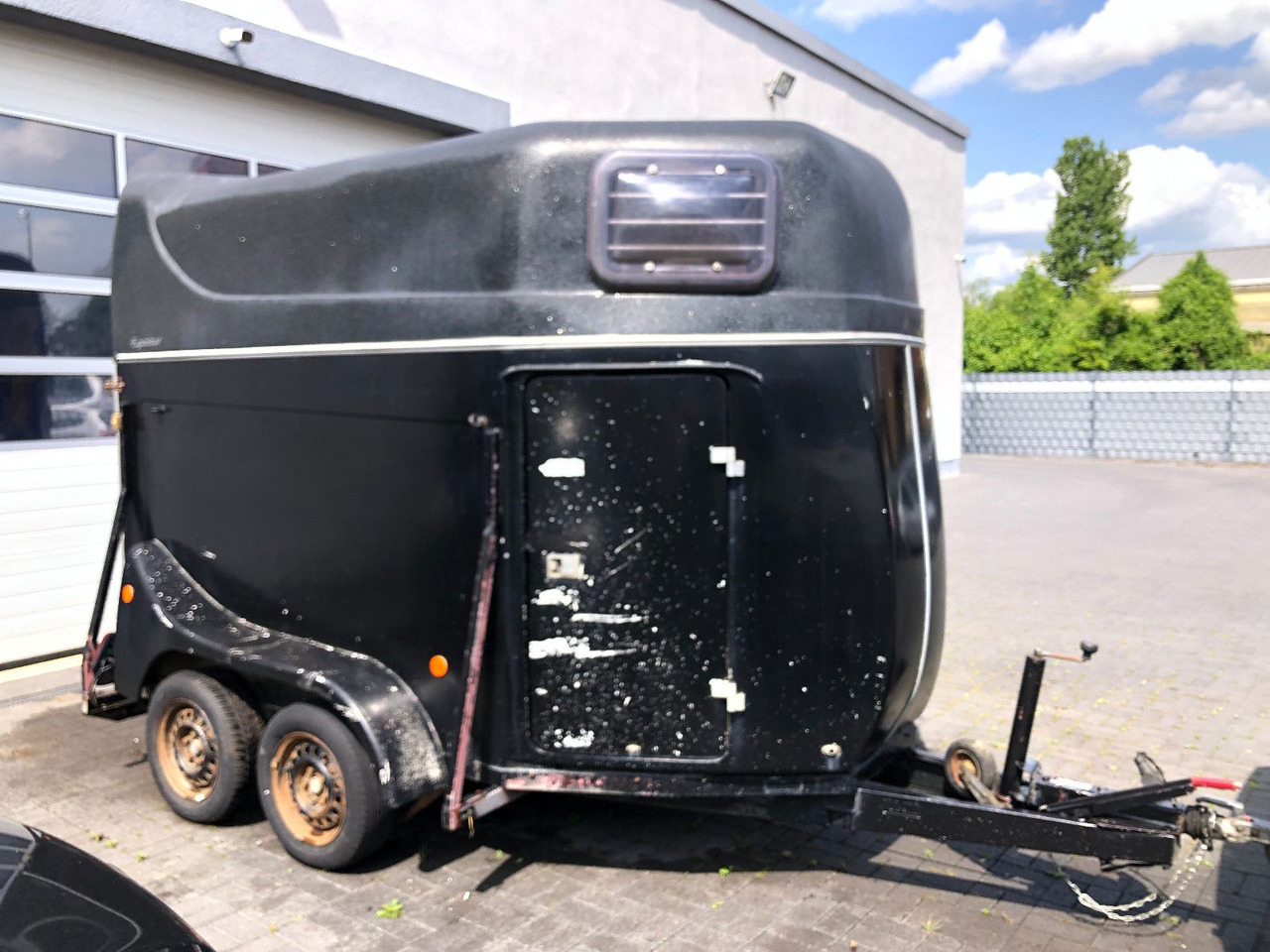 Eurotrailer Rausch 330 - مقطورة نقل المواشي: صورة 1 Eurotrailer Rausch 330 - مقطورة نقل المواشي: صورة 1