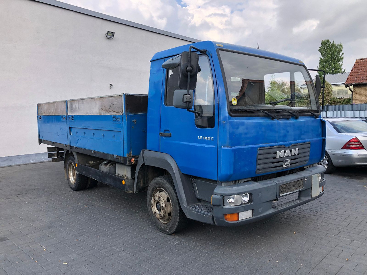 MAN LE 140 C Klima, Tempomat, TÜV 11-2025 - شاحنة مفتوحة: صورة 3 MAN LE 140 C Klima, Tempomat, TÜV 11-2025 - شاحنة مفتوحة: صورة 3
