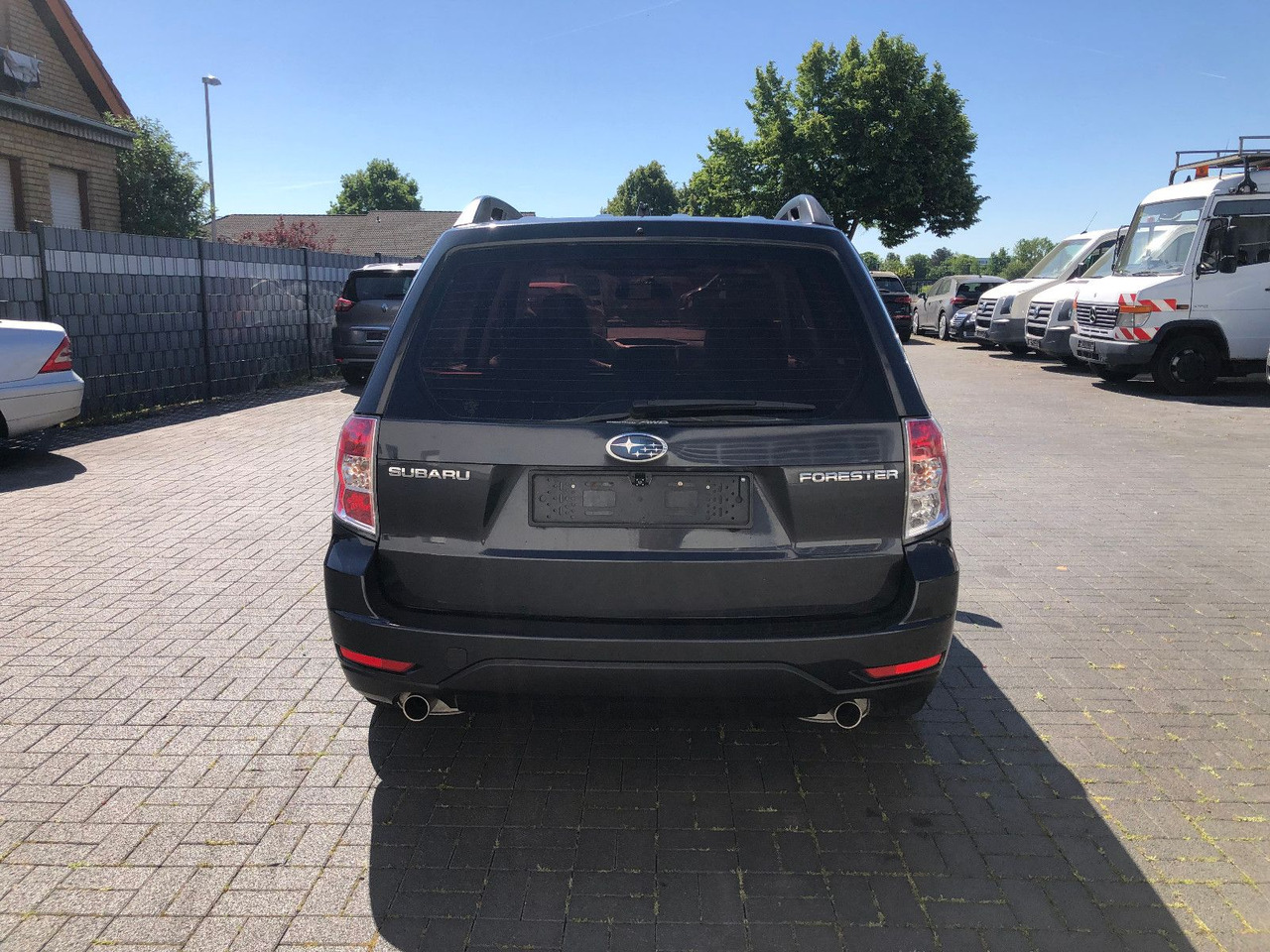 Subaru Forester 2.0i 4X4 mit Untersetzung, LPG-Autogas - سيارة دفع رباعي: صورة 5 Subaru Forester 2.0i 4X4 mit Untersetzung, LPG-Autogas - سيارة دفع رباعي: صورة 5
