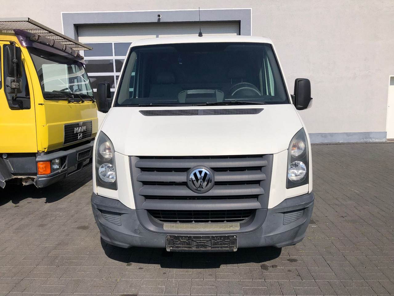 Volkswagen Crafter 2.5 TDI 30 mittel L2H1, Klima - فان المدمجة: صورة 5 Volkswagen Crafter 2.5 TDI 30 mittel L2H1, Klima - فان المدمجة: صورة 5