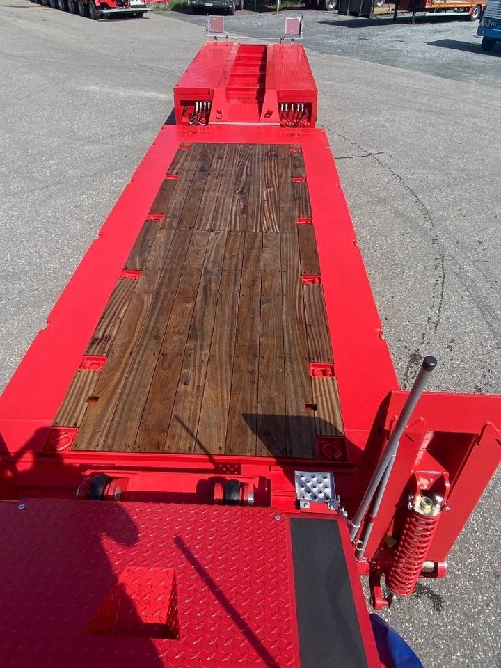 Faymonville Megamax, Mega Z4 - عربة منخفضة مسطحة نصف مقطورة: صورة 5 Faymonville Megamax, Mega Z4 - عربة منخفضة مسطحة نصف مقطورة: صورة 5