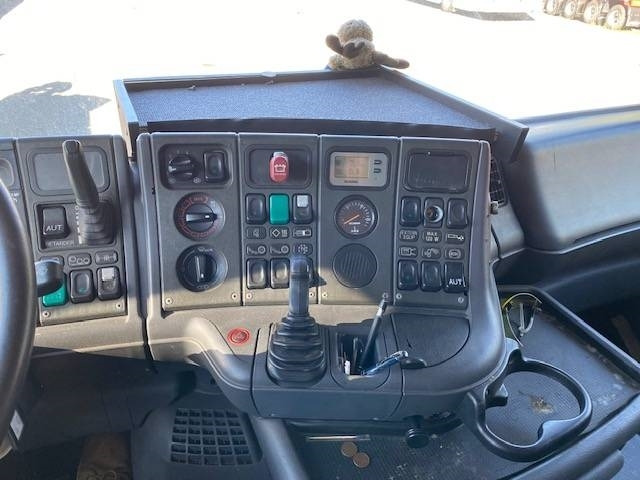Scania R 164, 6x2 - وحدة جر: صورة 3 Scania R 164, 6x2 - وحدة جر: صورة 3