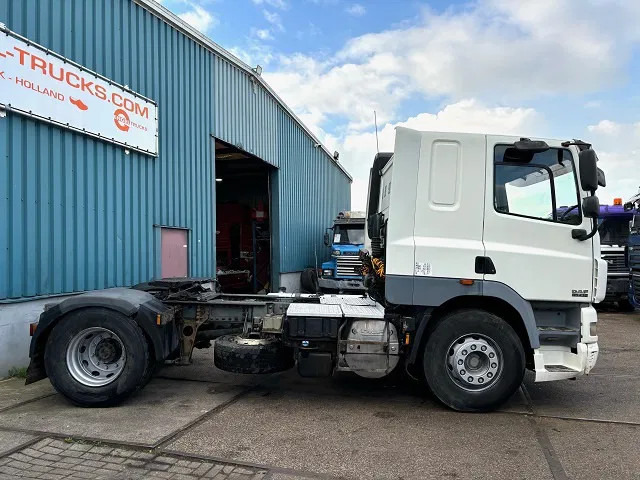 DAF CF 85.410 4x2 SLEEPERCAB (ZF16 MANUAL GEARBOX / EURO 5 / AIRCONDITIONING) - وحدة جر: صورة 4 DAF CF 85.410 4x2 SLEEPERCAB (ZF16 MANUAL GEARBOX / EURO 5 / AIRCONDITIONING) - وحدة جر: صورة 4