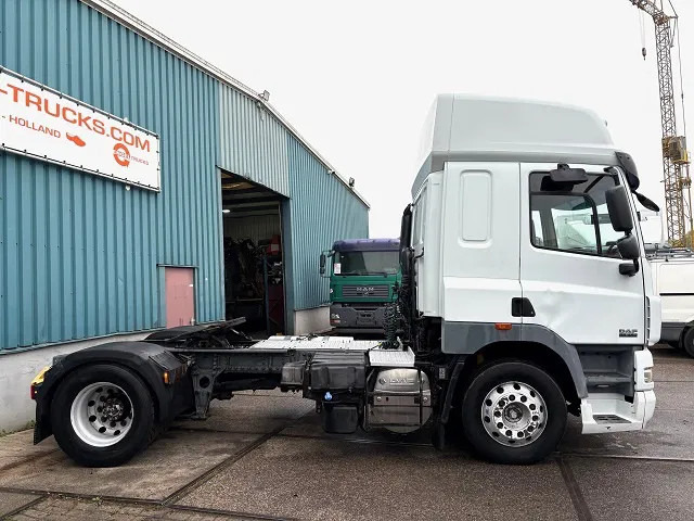 DAF CF 85.460 SPACECAB 4x2 (AS-TRONIC / MX-BRAKE / AIRCONDITIONING / ADR-VLG / FRIDGE / EURO 5 / ETC.) - وحدة جر: صورة 4 DAF CF 85.460 SPACECAB 4x2 (AS-TRONIC / MX-BRAKE / AIRCONDITIONING / ADR-VLG / FRIDGE / EURO 5 / ETC.) - وحدة جر: صورة 4