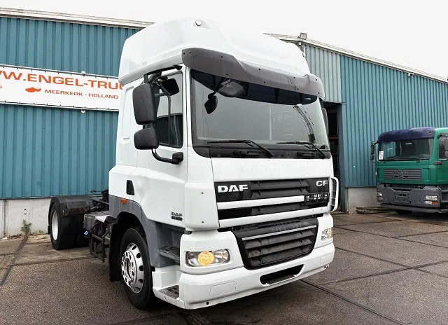 DAF CF 85.460 SPACECAB 4x2 (AS-TRONIC / MX-BRAKE / AIRCONDITIONING / ADR-VLG / FRIDGE / EURO 5 / ETC.) - وحدة جر: صورة 2 DAF CF 85.460 SPACECAB 4x2 (AS-TRONIC / MX-BRAKE / AIRCONDITIONING / ADR-VLG / FRIDGE / EURO 5 / ETC.) - وحدة جر: صورة 2